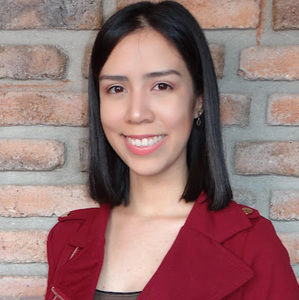 Meet your Posher, Elizabeth